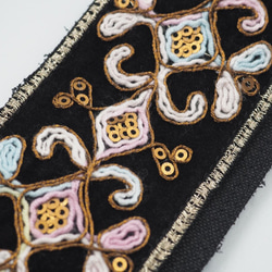 エスニック刺繍リボンの帆布ギターストラップ 4枚目の画像