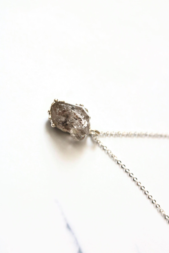 Herkimer Diamond Mother and Child Necklace 4枚目の画像