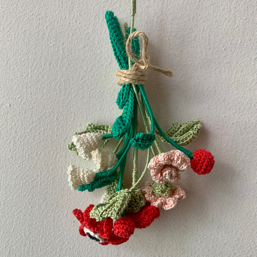 花柄スプールセット（糸25個）　made byこうの早苗さん　値下げ交渉可能です 花柄スプールセット（糸25個） made byこうの早苗さん 値下げ交渉可能
