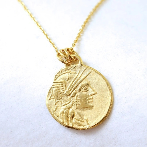 K24純金メッキ製のシルバーコインネックレスのクリーニングと再メッキ