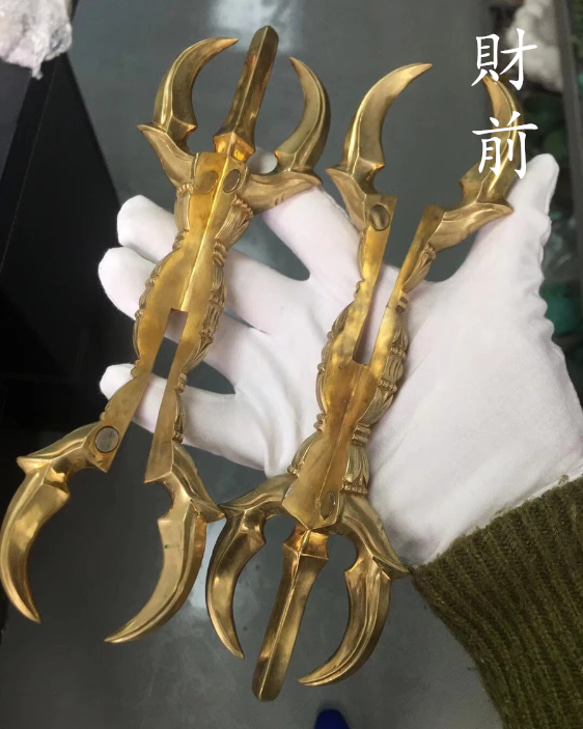 チベット仏教法器 人形杵 五鈷杵 金剛杵 密教法具 真鍮製 vajra チベット仏教法器 人形杵 五鈷杵 金剛杵 密教法具 真鍮製 vajra