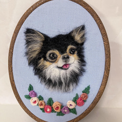 羊毛フェルト　犬　チワワ　刺繍　ハンドメイド 1枚目の画像