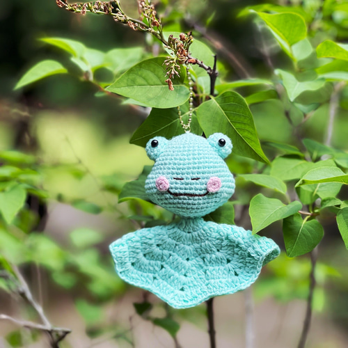 梅雨限定❤︎晴れを願う“カエル てるてる坊主”編みぐるみ 飾り 置物