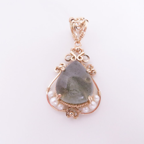 モスアクアマリンのワイヤー爪留めゴージャスペンダントトップopb14kgf