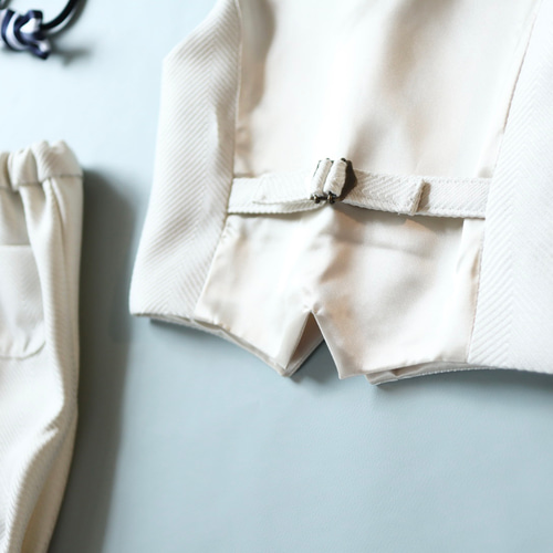 セットアップ【スーツ】オフホワイト ヘリンボーン 選べる 蝶