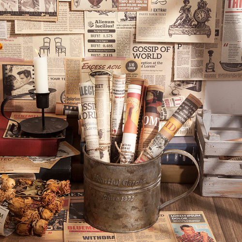 在庫処分 8種類 大判 両面印刷 新聞 古書 英字 ページ デザイン