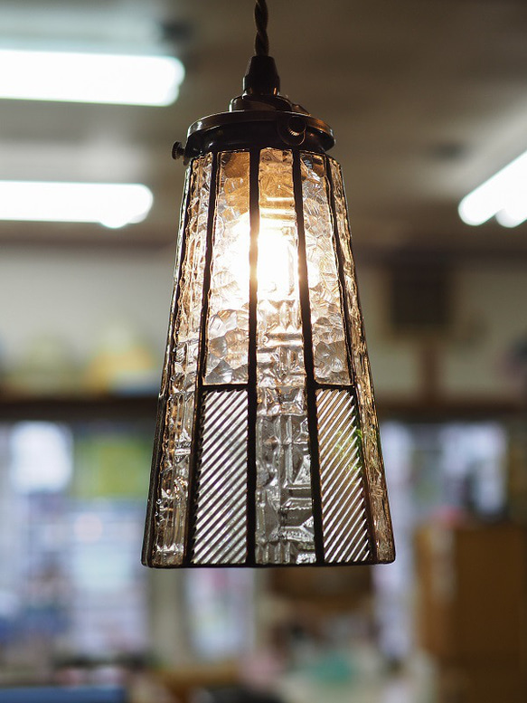 「ペンダントライト　クリア」　天井照明　吊り下げランプ　ステンドグラスランプ　ペンダントランプ 1枚目の画像