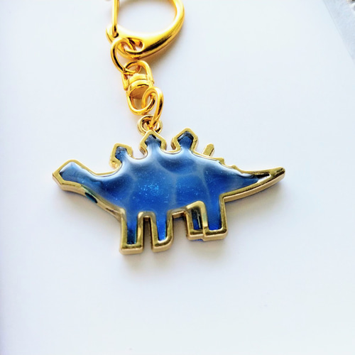 ステゴサウルスの海キーホルダー☆再販 / レジン / 水面 / 恐竜 その他