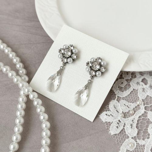ビジュー ドロップ クリスタル ピアス イヤリング ［ 結婚式