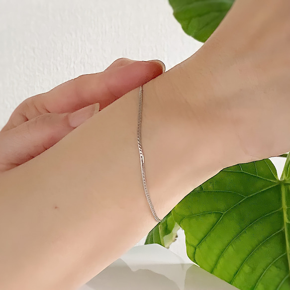 再販5 サージカルステンレス細身スネークチェーンのブレスレット