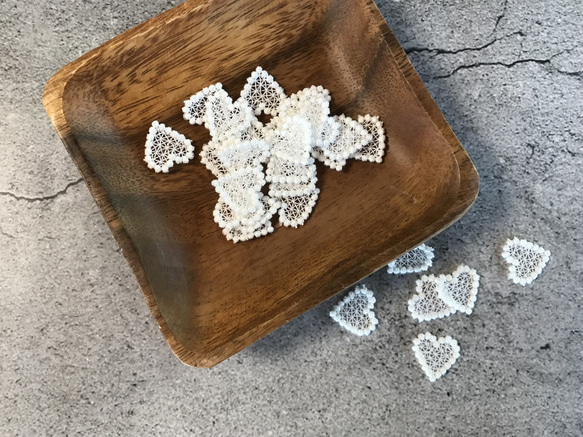 【再販】35ヶ入 ◆ ケミカルモチーフレース ◆ ハート柄 ◆ 日本製 ◆ M-lace-No,117 2枚目の画像