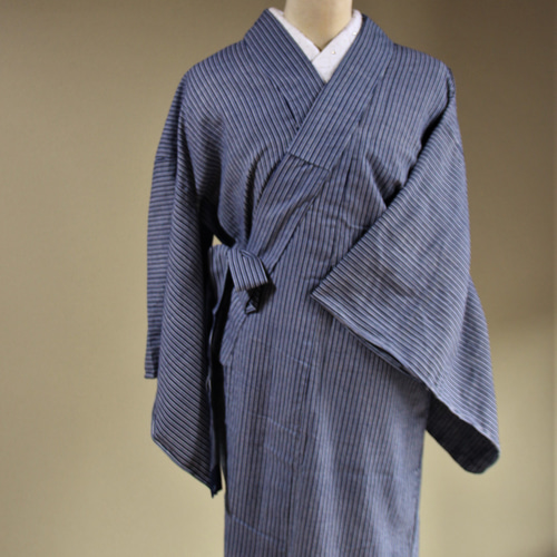 超美品　綿　本染浴衣　浴衣 着物　夏物　 シンプル　単色　紺　148 超美品 綿 本染浴衣 浴衣 着物 夏物 シンプル 単色 紺 148 楽天市場】＼