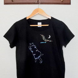 へそ天猫と星空の刺繍Tシャツ／黒／半袖 9枚目の画像