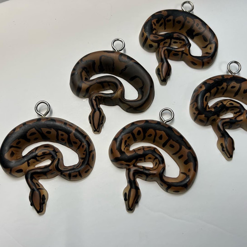 ボールパイソン キーホルダー キーホルダー reptiles kotori 通販