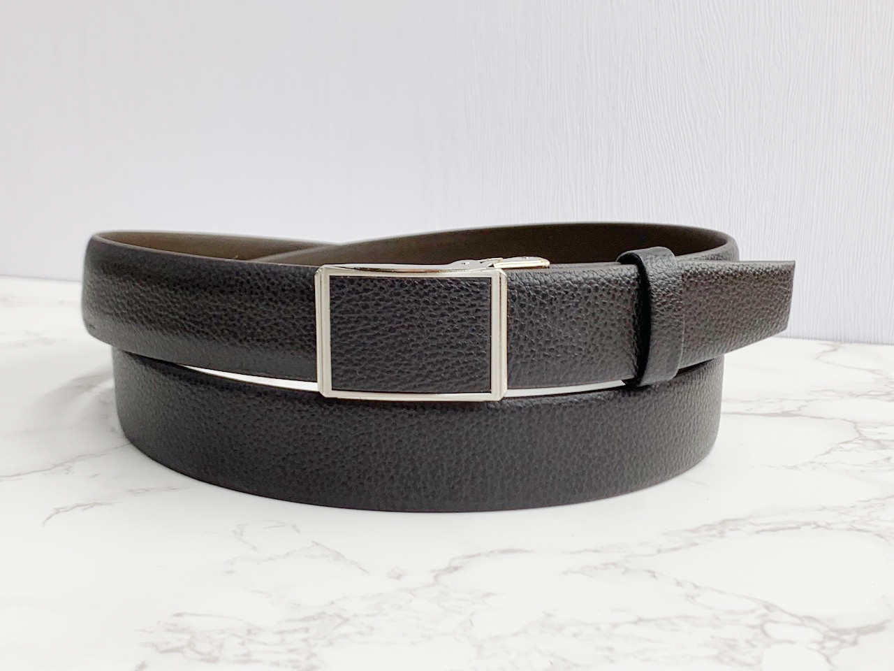 日本製　小シボ牛革シュリンク　3Lサイズ　上質　ベルト　真鍮磨き上げ金具　キーリットシステム