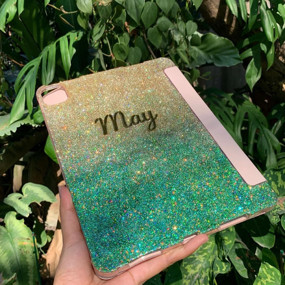 受注生産　GLITTERに名前やロゴが入れられるipadケース 1枚目の画像