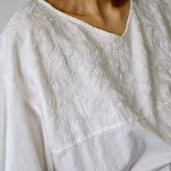 【福袋】刺繍フリルスリーブTシャツ/ホワイト＋バルーンパンツ8分丈/ブルー 5枚目の画像