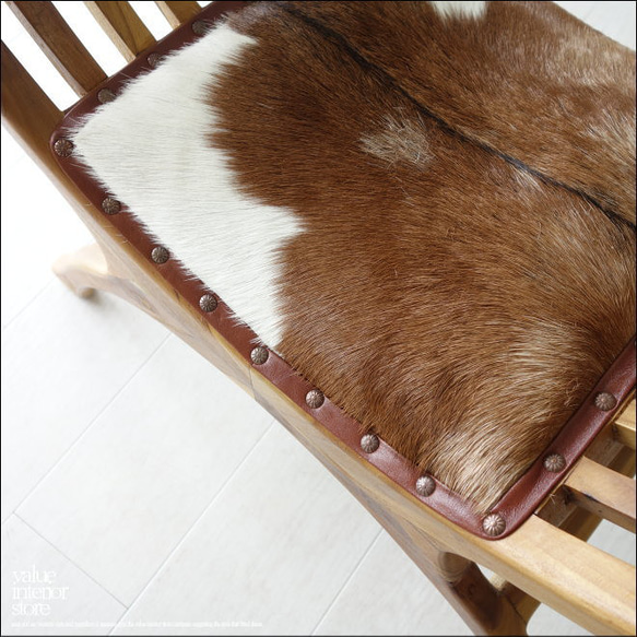 チーク材 無垢材 シングルソファfur/N16 ベンチ 椅子 イス スツール 本皮 毛皮 革製 ハラコ 一人掛け 皮張り 6枚目の画像