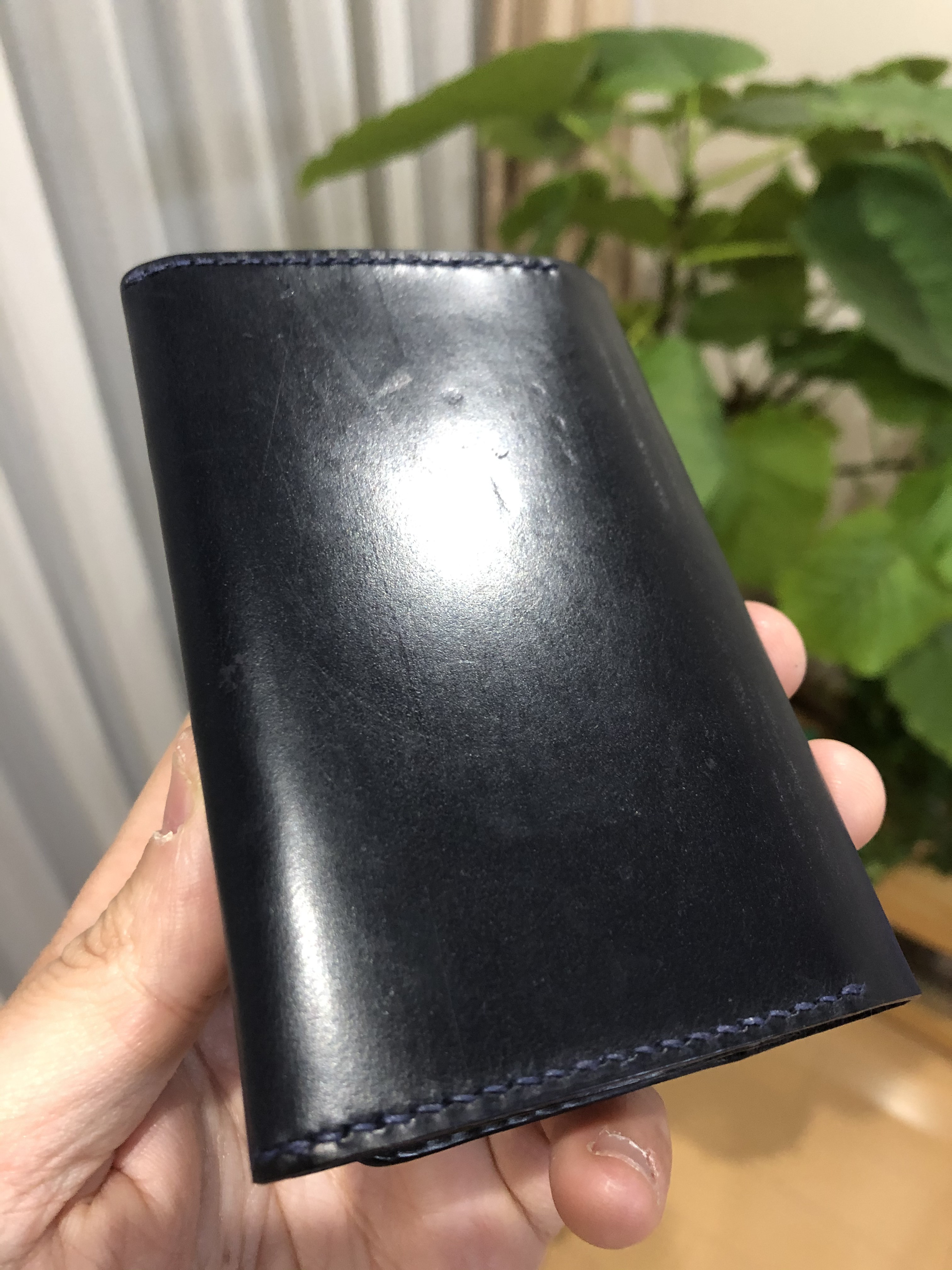 ブライドルレザー　名刺入れ　ネイビー