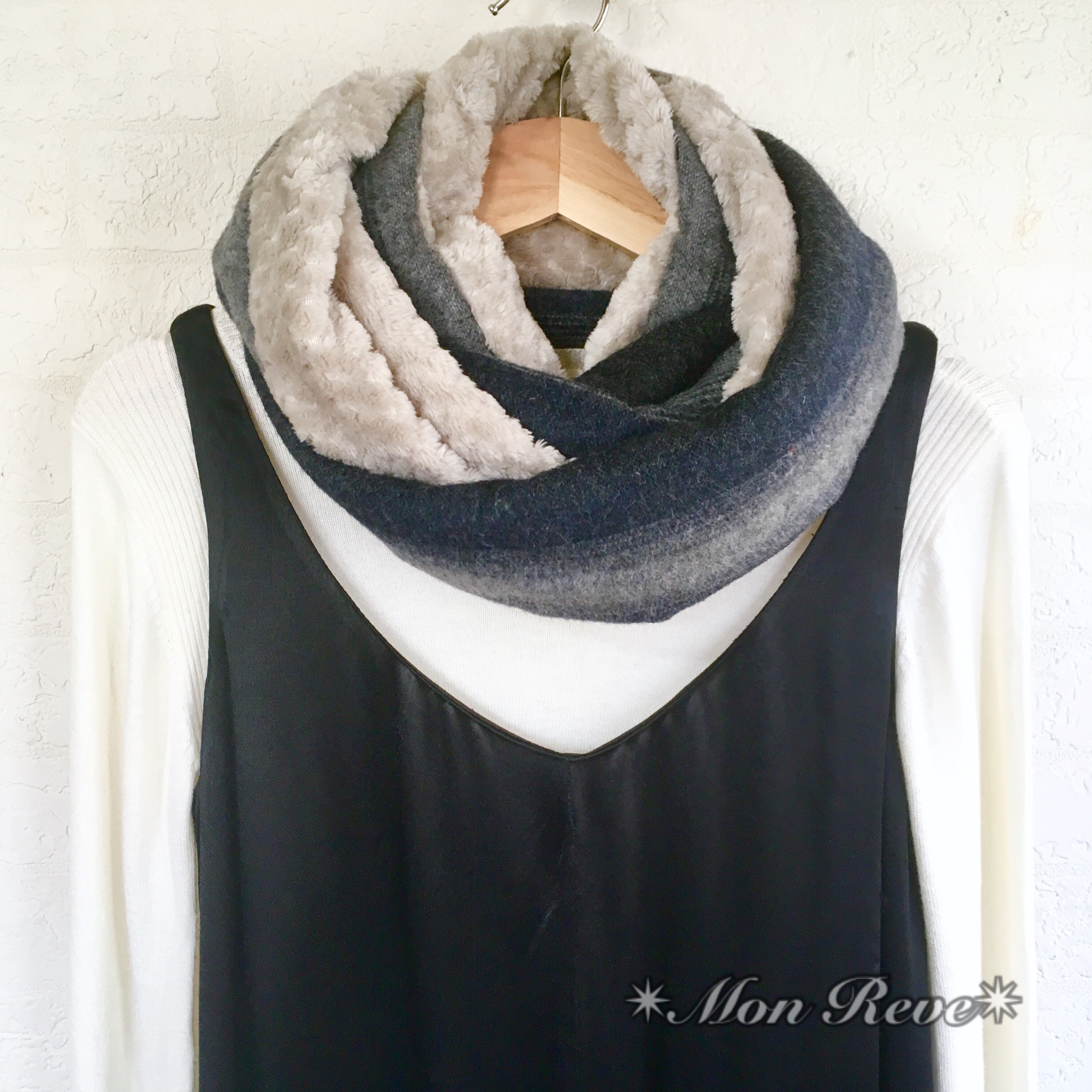 unisexe* 吸湿発熱 秋冬ふわもこスヌード