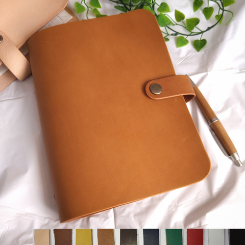 【一枚革と真鍮のシステム手帳　A5サイズ　フラップ式】　レザー　ヌメ革　本革 一枚革と真鍮のシステム手帳 A5サイズ フラップ式】 レザー ヌメ