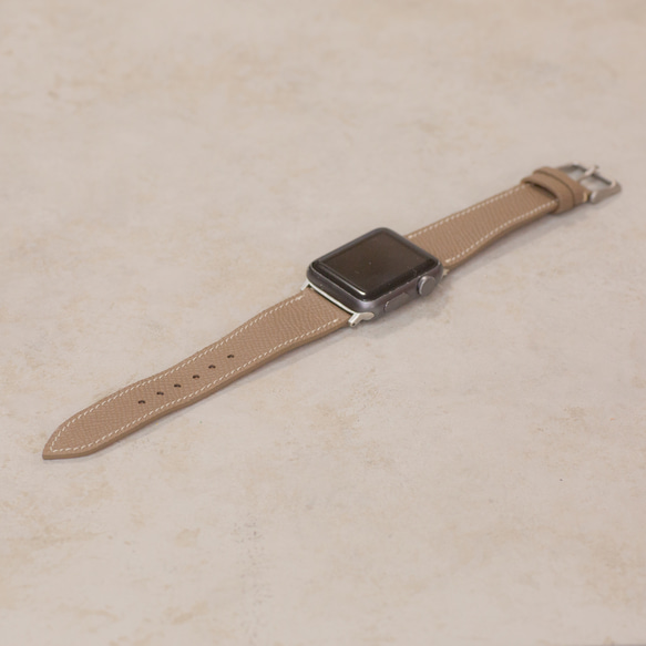 採用優質皮革製成 Apple Watch 皮帶 Etaupe Greige Vaux Epson Etoup 可改為雙層纏繞 第7張的照片