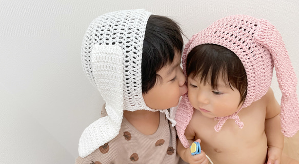 手編みのニューボーンフォト衣装セット｜くま耳・うさ耳帽子付き｜出産祝い・おうち撮影にもおすすめ　 10枚目の画像