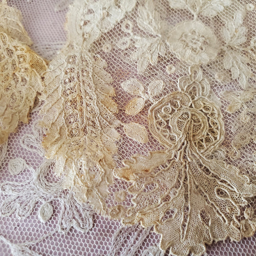 フランス 19世紀 アプリカシオンレース ラペット 103cm レース Mon