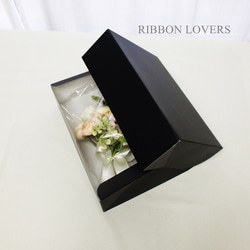 【リボンの薔薇】リボンローズの仏花(サーモンピンク) 5枚目の画像