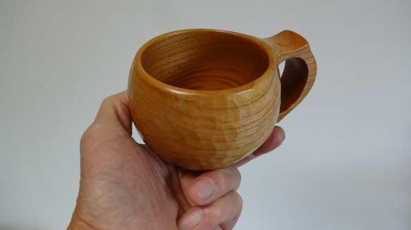 初！赤樫の一木彫りコーヒーカップ 8枚目の画像