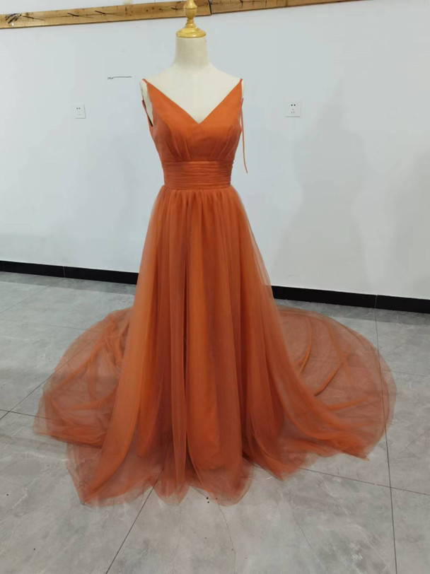 送料無料！憧れのドレス カラードレス テラコッタ色 背中見せ 短トレーン Vネック お呼ばれ 二次会 パーティードレス