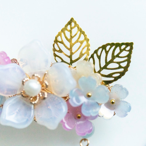 紫陽花とチェコガラス のお花のバレッタ アジサイ あじさい ヘア