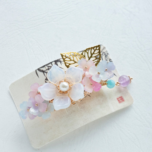 紫陽花とチェコガラス のお花のバレッタ アジサイ あじさい ヘア