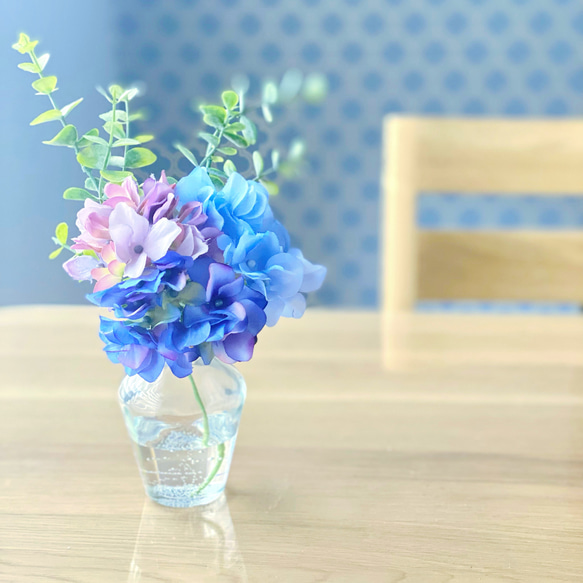 光輝く紫陽花〜Hélène〜【お手入れ不要】【水やり不要】一年中ずっと綺麗なアートフラワー花瓶付きセット 4枚目の画像