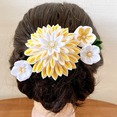 つまみ細工 髪飾り 黄色 白 その他ヘアアクセサリー つまみ細工 つまみ細工 髪飾り 黄色 白 その他ヘアアクセサリー つまみ細工