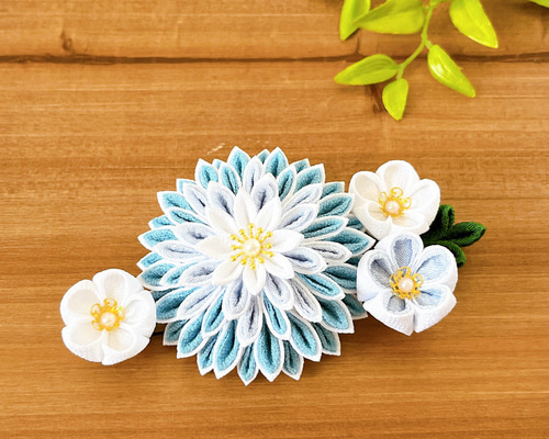 つまみ細工 髪飾り 水色 白 その他ヘアアクセサリー つまみ細工 華蔵