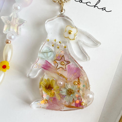 ☆雪うさぎ☆(大) マゼンタ　他レジンキーホルダー計5点 うさぎと月と夜桜 レジン キーホルダー キーホルダー cafe mocha