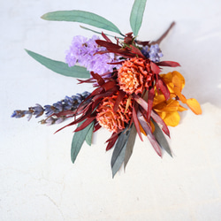 【人気】テラコッタカラーのネイティブ花材を束ねたクラッチブーケ パンパスグラス ウェディングブーケ ドライフ 5枚目の画像