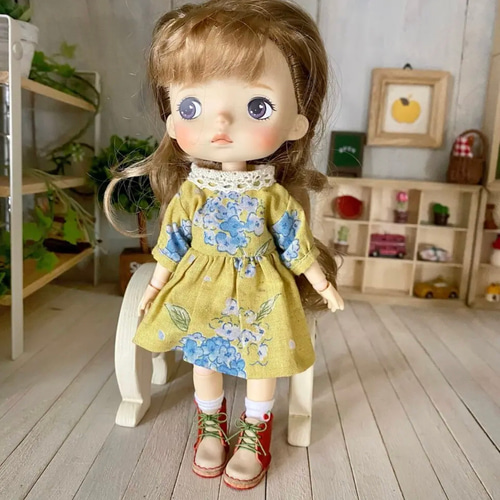 苺刻印 モンストドール ネオブライス ミニチュア靴 Mタイプ 赤