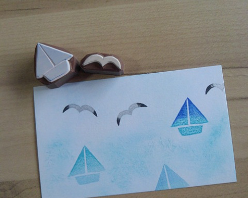 消しゴムはんこNo.192  くまちゃんとカモメ 消しゴムはんこNo.192 くまちゃんとカモメ