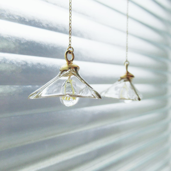 【再販7】微発光ランプシェードピアス(イヤリング)【特集掲載作品】 7枚目の画像