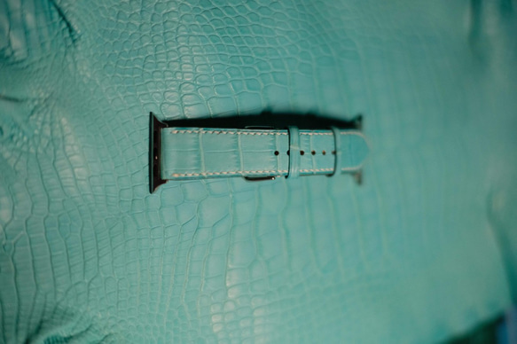 高級ワニ革時計ベルトアップルウォッチ時計バンド手縫い時計バンド 3枚目の画像