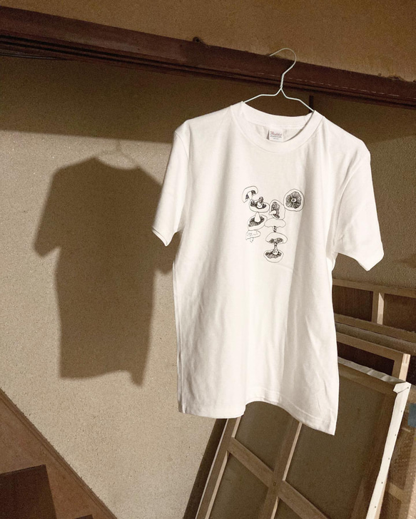 椎茸ナイン Tシャツ　白 1枚目の画像