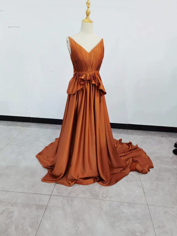 高品質！ウエディングドレス /パーティードレス テラコッタ色サテン  