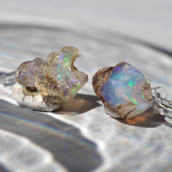 【102翡翠歌系列】蛋白石礦物寶石耳環天然石材配件 第4張的照片