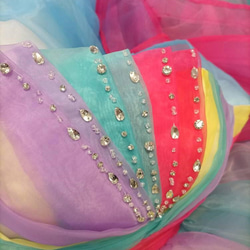 上品！カラードレス レインボースカート ソフトチュール ベアトップ カラーストーン プリンセスライン 結婚式/披露宴 5枚目の画像