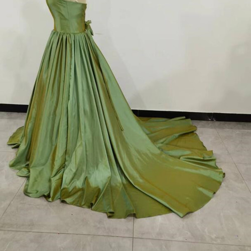 豪華！ カラードレス ピスタチオカラー サッシュベルト ベアトップ  