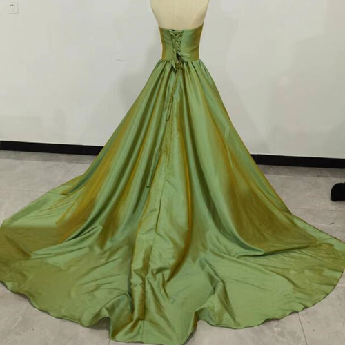 豪華！ カラードレス ピスタチオカラー サッシュベルト ベアトップ  