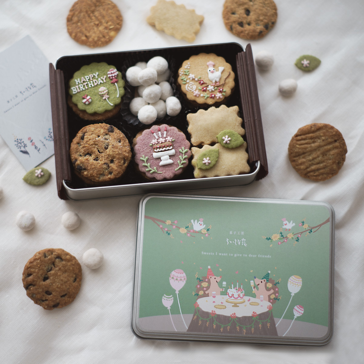 ちいさな窓のクッキー缶 L (グリーン/HAPPY BIRTHDAY) クッキー chiisanamado 通販|Creema(クリーマ) 13943922 ちいさな窓のクッキー缶 L (グリーン/HAPPY BIRTHDAY) クッキー chiisanamado 通販|Creema(クリーマ) 13943922