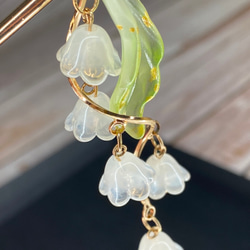 鈴蘭のゆらゆらかんざし 金属の一本簪 6枚目の画像